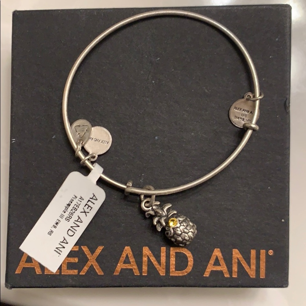 Pineapple bracelet